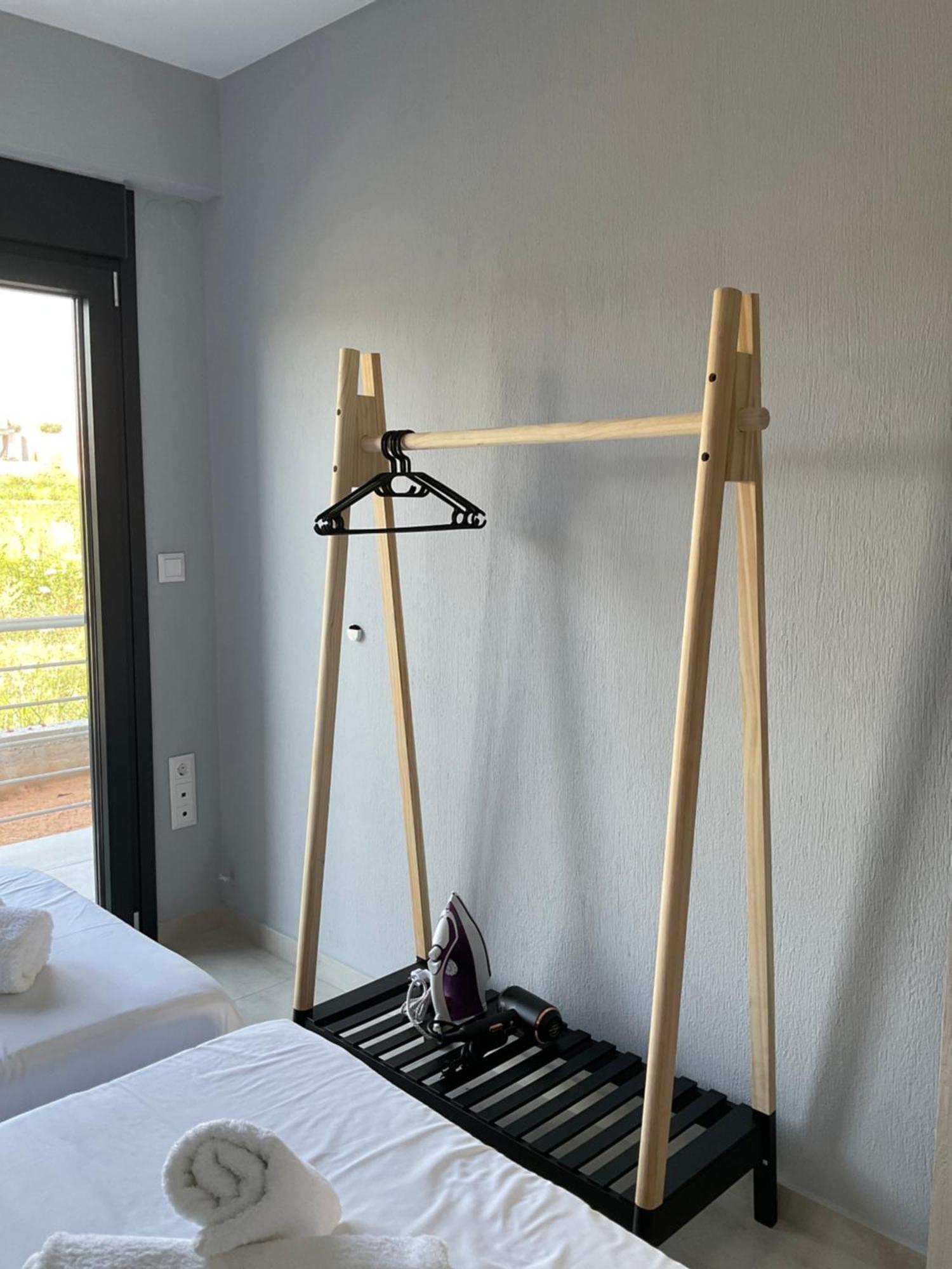 Elinor Apartments Flogita Exteriér fotografie