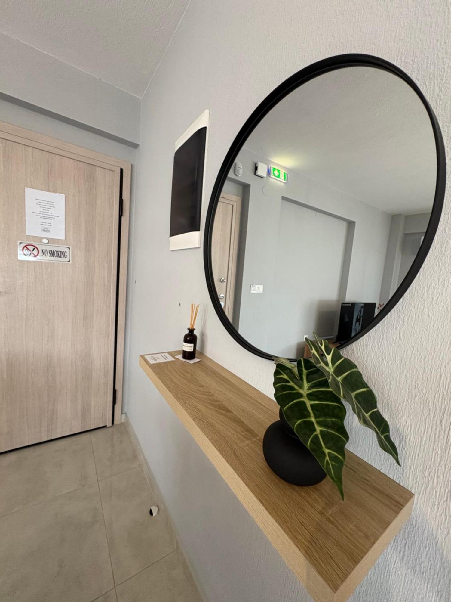 Elinor Apartments Flogita Exteriér fotografie